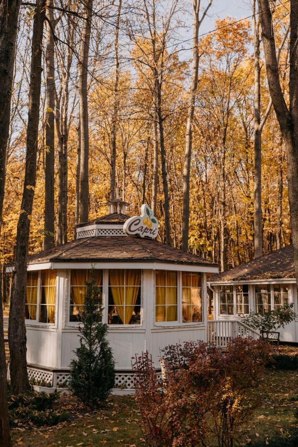 Hotel Zastava Uman Dmytrushky Esterno foto