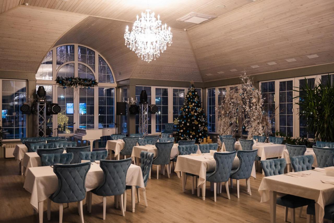 Hotel Zastava Uman Dmytrushky Esterno foto
